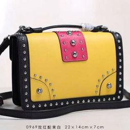 專業(yè)箱包廠家直銷 廣州萬(wàn)明皮具，開(kāi)啟男女包袋網(wǎng)絡(luò)代理新商機(jī)